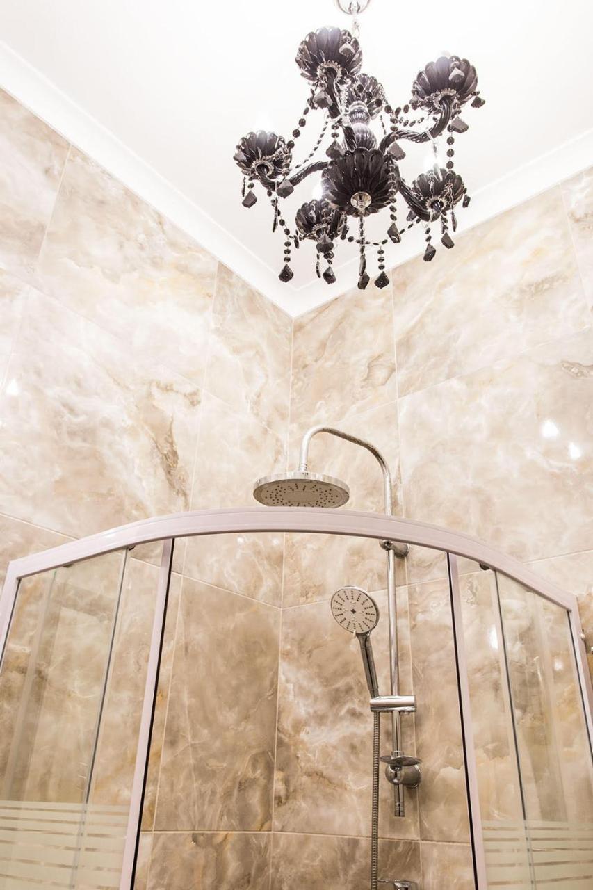 Hotel Baron Oděsa Pokoj fotografie